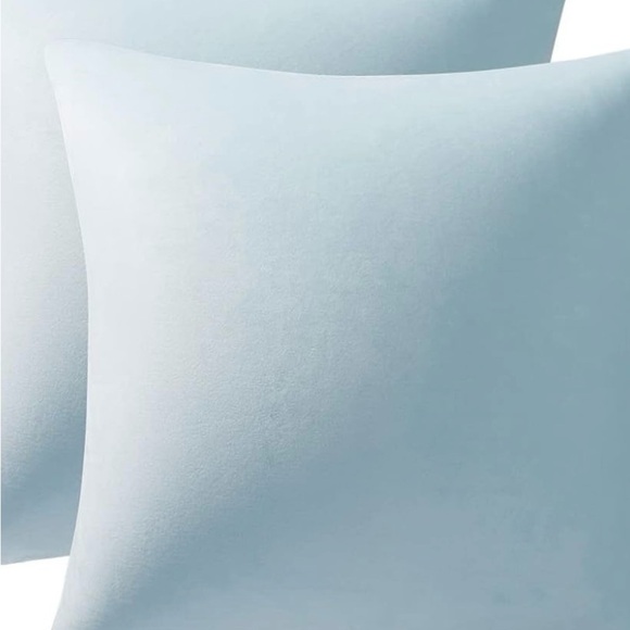 24 x24 Velvet Throw Pillow Covers Only NWT - Picture 1 of 5